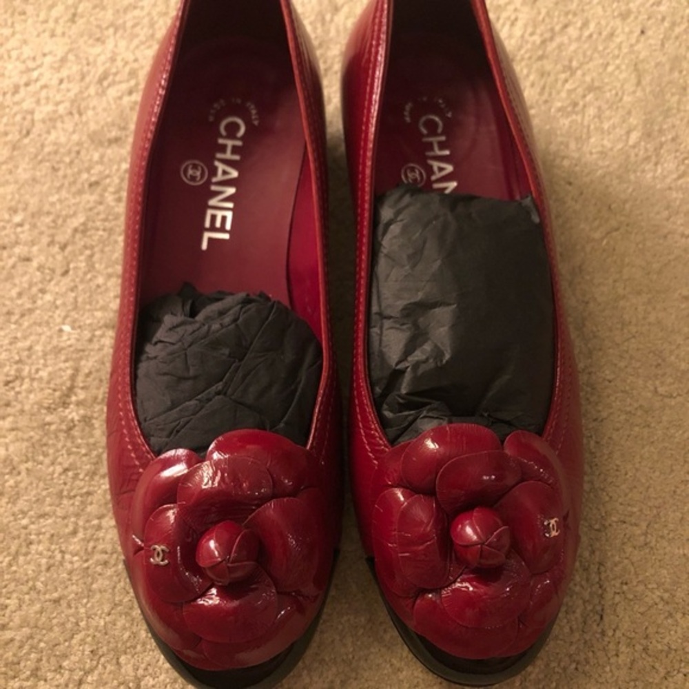 Chanel ballet flats recent collection